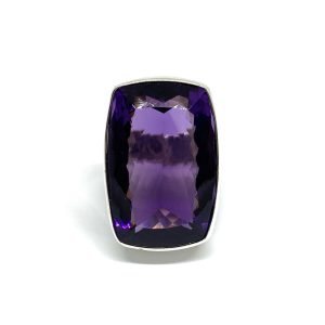 Pierścionek z ametystem fasetowanym nowość w super cenie