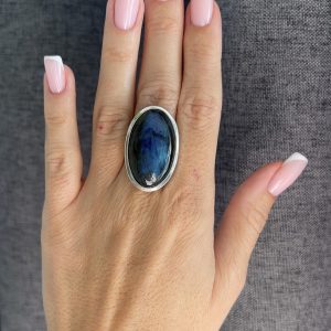 Nowość. pierścionek z labradorytem 13-17 w super cenie