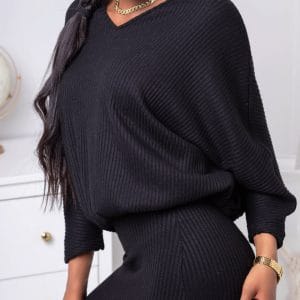Nowość. bluzka laura prążkowana czarna 134 w super cenie
