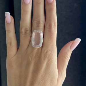 Nowość. pierścionek z różowym kwarcem, regulowany, super cena