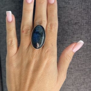 Nowość. pierścionek z labradorytem 17-19 w super cenie