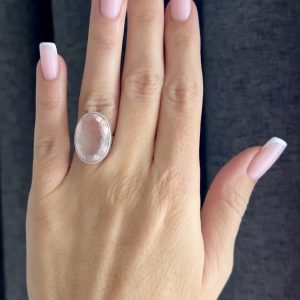 Nowość. pierścionek z różowym kwarcem w super cenie, r. 10-11