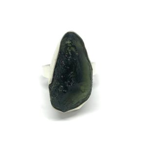 Nowość. pierścionek z mołdawitem r.16/17 w super cenie