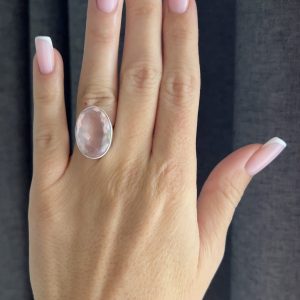 Nowość. pierścionek z różowym kwarcem rozmiar 7-9 w super cenie