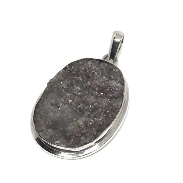 Wisiorek z chalcedonem
