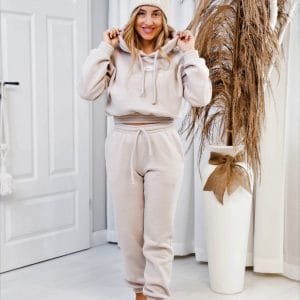 Nowość. modny dres damski beżowy 145146 w super cenie