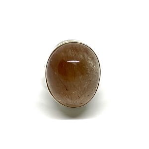 Nowość. Brzoskwiniowy pierścionek z kwarcem i rutylem w super cenie