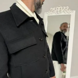 Nowość. męska czarna kurtka jesienno-zimowa z wełną w super cenie