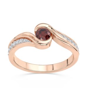 Pierścionek z różowego złota z granatem i brylantami 0,14 ct wzór BP-2839P