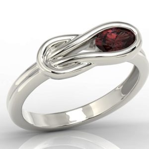 Pierścionek z białego złota z granatem BP-69B