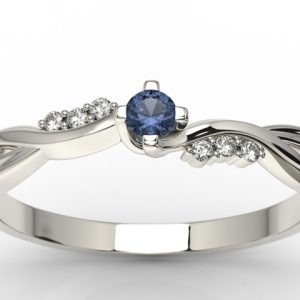 Pierścionek zaręczynowy z białego złota z szafirem i diamentami 0,03 ct AP-7009B