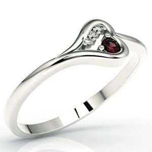 Pierścionek z białego złota z granatem i diamentami LP-98B