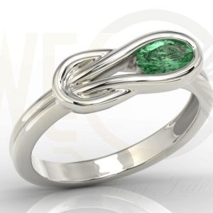 Zestaw: pierścionek, kolczyki i wisiorek z białego złota ze szmaragdami BP-69B-ZESTAW