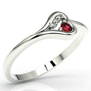 Pierścionek z białego złota z rubinem i diamentami LP-98B