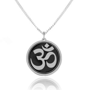 Naszyjnik na łańcuszku mantra Om Aum Grawer