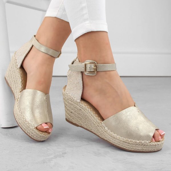 Sandały damskie espadryle na koturnie złote eVento 0153