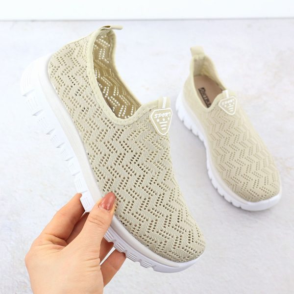 Półbuty sportowe damskie ażurowe slip on beżowe Artiker 56C1016