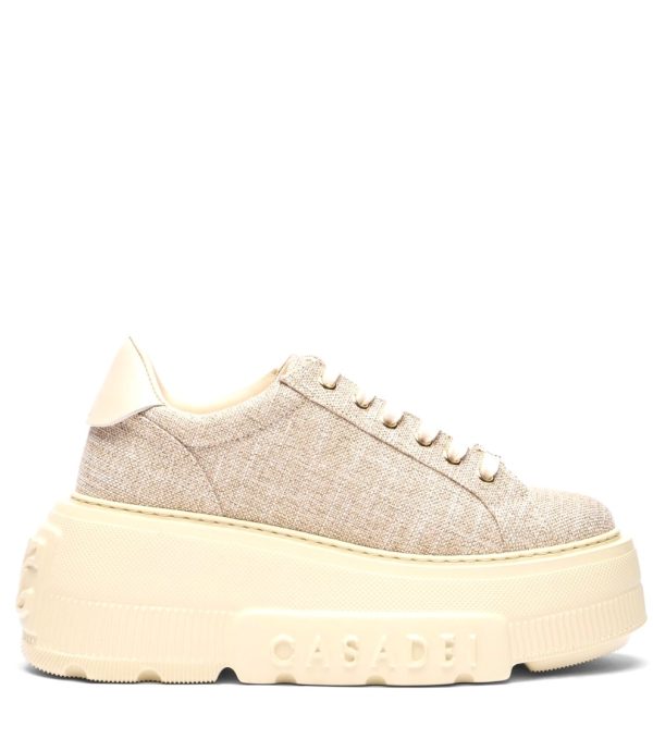 SNEAKERSY NA PLATFORMIE Z LOGO "NEXUS JUTALUX GOLD"