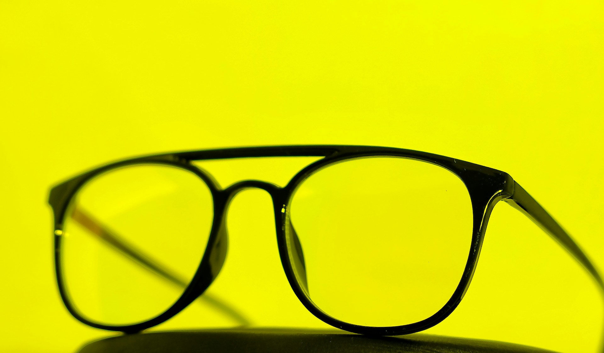 Okulary do czytania. Fot. unsplash