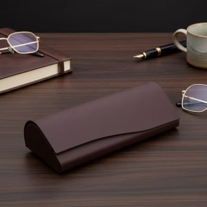 Etui na okulary korekcyjne zamykane na magnes STHC-93B brązowe