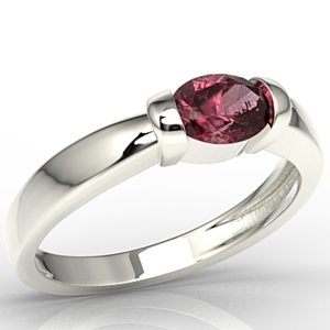 Pierścionek z białego złota z rubinem AP-67B-RUB