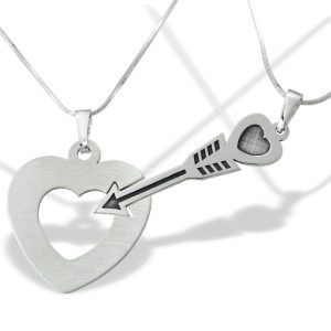 Wisiorek serce ze strzałą WEC-S-W2