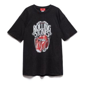 OVERSIZOWY T-SHIRT Z MODNĄ APLIKACJĄ "STONE"