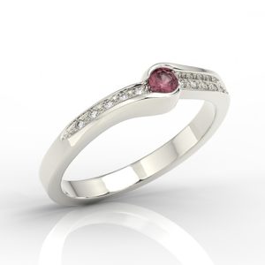 Pierścionek z białego złota z rubinem i brylantami 0,05 ct model BP-3413B