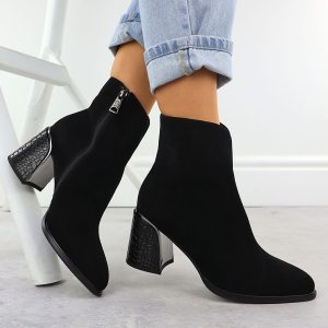 Skórzane botki damskie na ozdobnym obcasie czarne Vinceza 66801