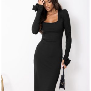 Dopasowana sukienka midi z wiskozy SELVIA - czarna