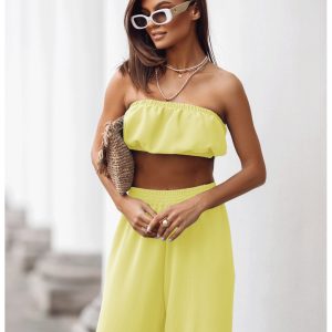 Stylowy komplet top z szerokimi spodniami MATILDE - bananowy