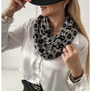 Zimowy komin szal ze wzorem - wzór 5