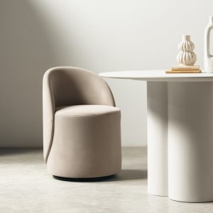Fotel obrotowy Enzo, obłe kształty, kremowy, welur