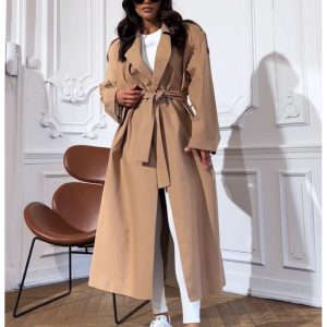 Długi płaszcz trencz z paskiem MAHRA - beżowy