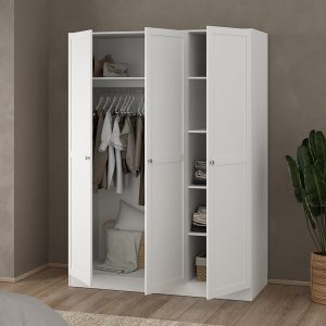 Szafa trzydrzwiowa biała mat 147 x 200 cm Billund