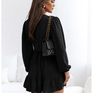 Rozkloszowana sukienka z falbanką - KALIFORNIA - czarna