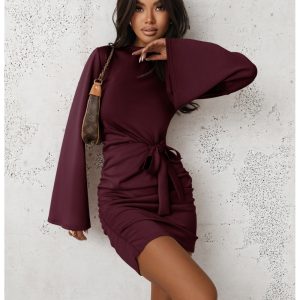 Masełkowa sukienka mini z wiązaniem MERE - bordowa