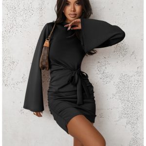 Masełkowa sukienka mini z wiązaniem MERE - czarna