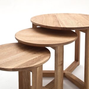 Zestaw 3 stolików kawowych drewnianych dąb sękaty mat 50 x 50 cm, 35 x 35 cm, 30 x 30 cm Loopi