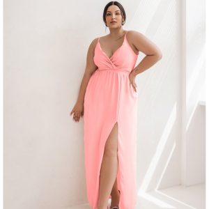 Maxi sukienka z rozcięciem PLUS SIZE - LEIA - pudrowy róż