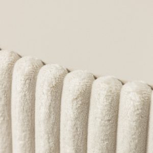 Stolik kawowy Mio Round kremowy, Piasek Pustyni, sztruks, obłe kształty