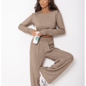 Komplet dzianinowy z szerokimi spodniami DANEB - cappuccino