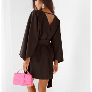 Sukienka mini z przekładanym dekoltem ALIA - czekoladowa