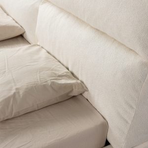 Łóżko tapicerowane Malibu 140x200 cm ze stelażem i pojemnikiem, jasnobeżowe